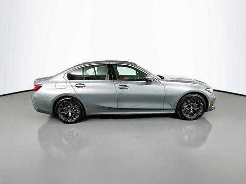 2026 BMW 330 xDrive NA
