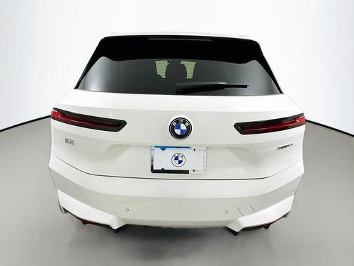 2026 BMW iX xDrive45