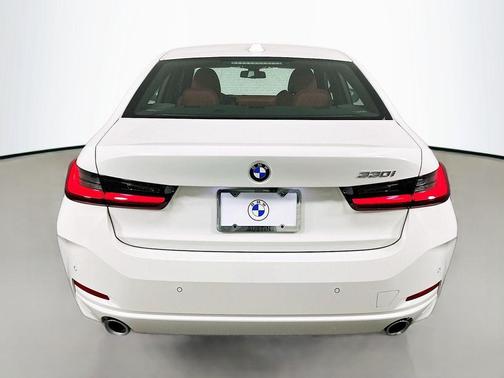 2026 BMW 330 330i