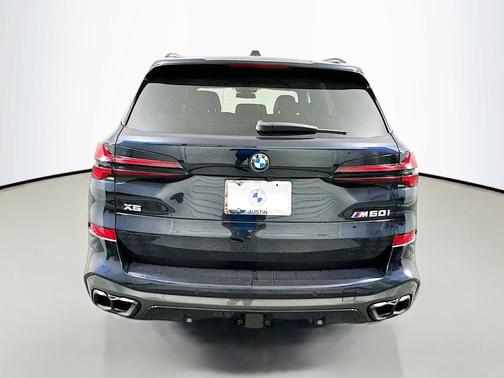 2024 BMW X5 M60i