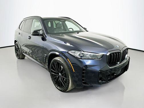 2024 BMW X5 M60i