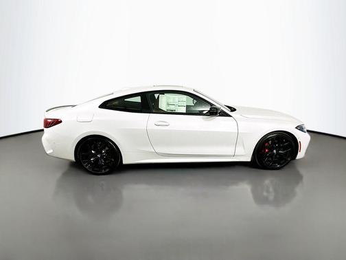 2026 BMW M440 i