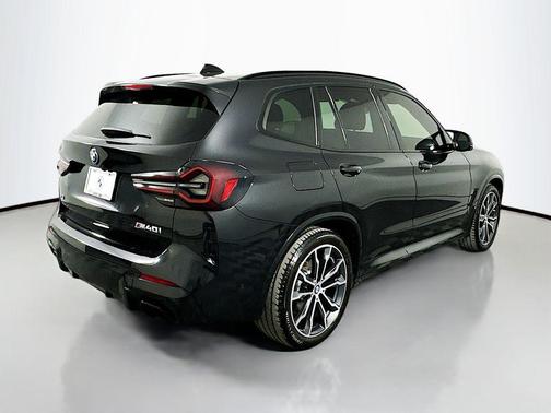 2023 BMW X3 M40i