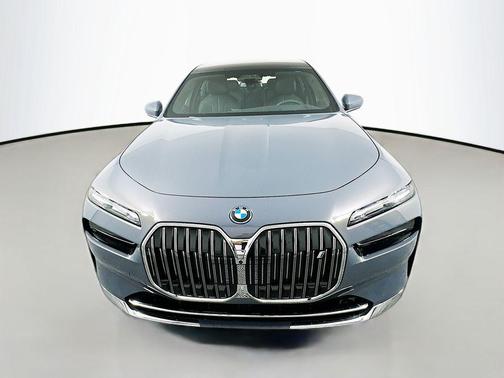 2025 BMW i7 eDrive50