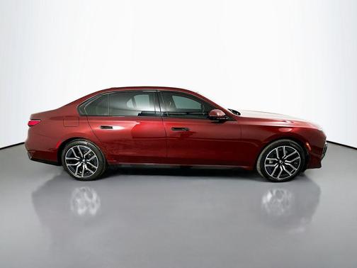 2023 BMW 760 i xDrive