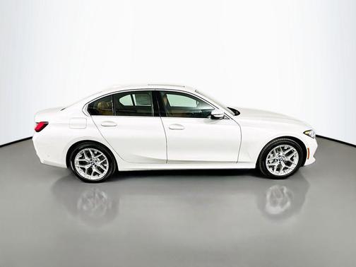 2026 BMW 330 xDrive NA
