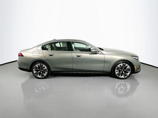 2026 BMW 530 i