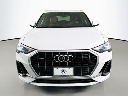 2020 Audi Q3 45 S line Premium