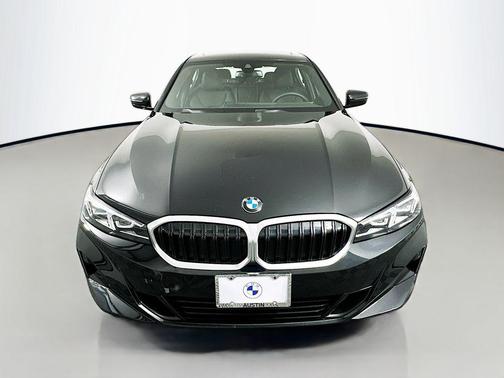 2023 BMW 330 330i Sedan