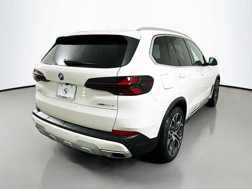 2026 BMW X5 PHEV xDrive50e