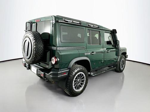 2024 INEOS Grenadier AWD