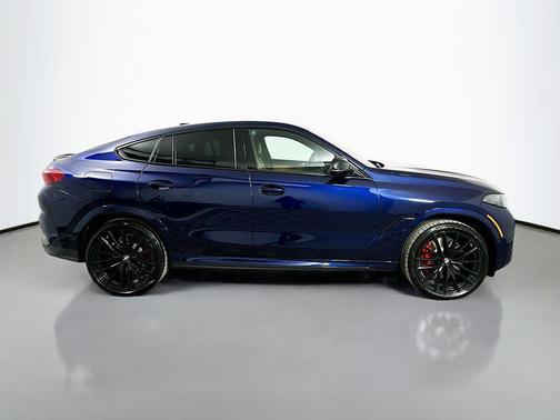 2026 BMW X6 M60i