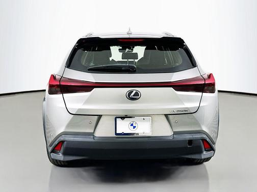 2021 Lexus UX 250h Base