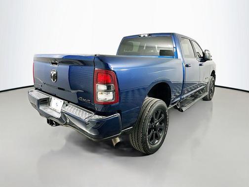 2023 RAM 2500 Big Horn Crew Cab 4x4 6'4' Box