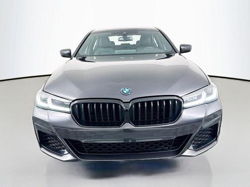 2023 BMW 530e 