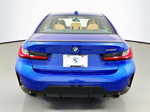 2025 BMW 330 330i