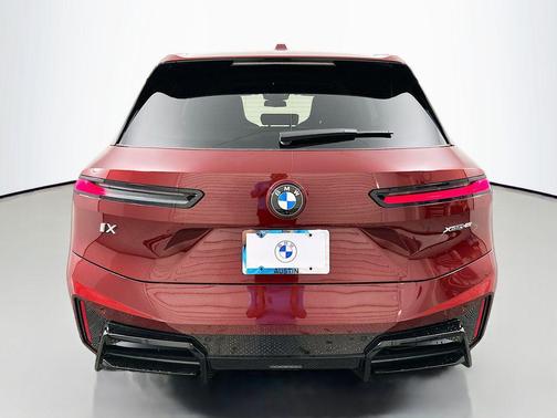 2026 BMW iX xDrive45