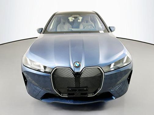 2026 BMW iX xDrive60