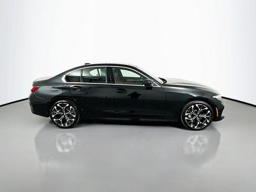 2025 BMW 330 330i Sedan