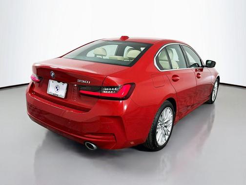 2023 BMW 330 330i