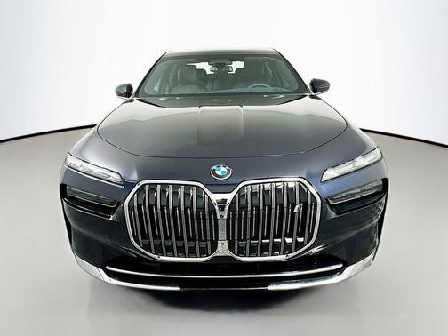 2025 BMW i7 eDrive50