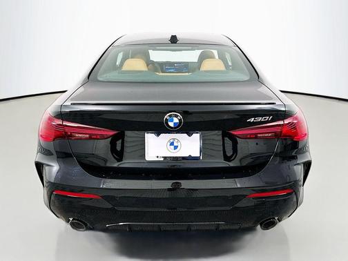 2026 BMW 430 i