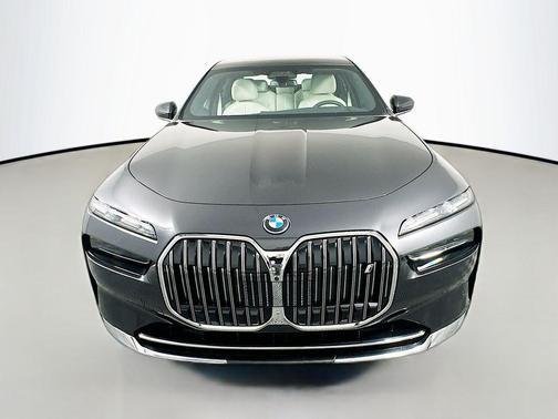 2025 BMW i7 eDrive50