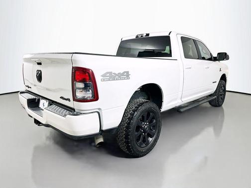 2022 RAM 2500 Lone Star Crew Cab 4x4 6'4' Box