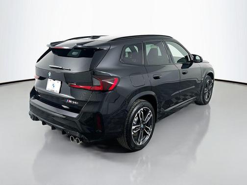 2025 BMW X1 M35i