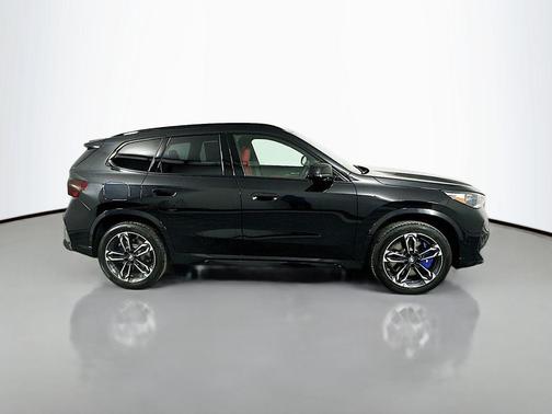 2025 BMW X1 M35i