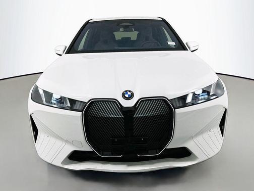 2026 BMW iX xDrive45