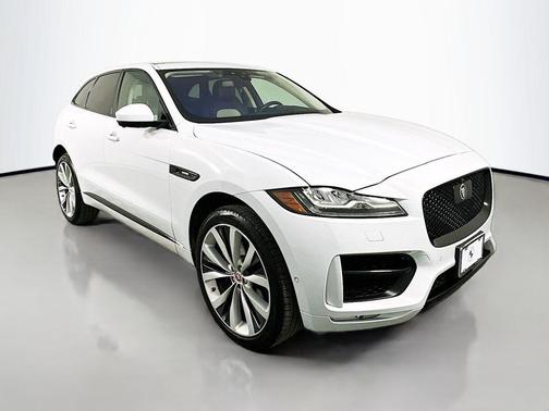 2017 Jaguar F-PACE 35t R-Sport