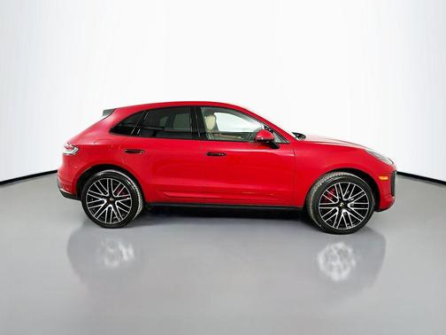 2023 Porsche Macan S