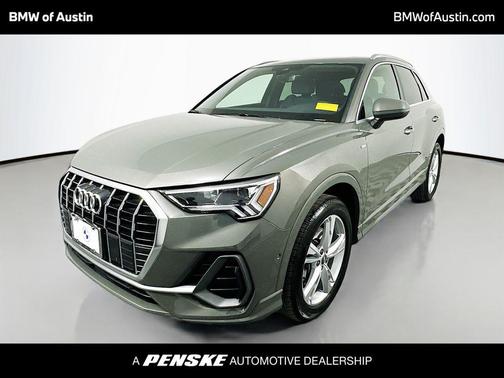 2020 Audi Q3 45 S line Prestige