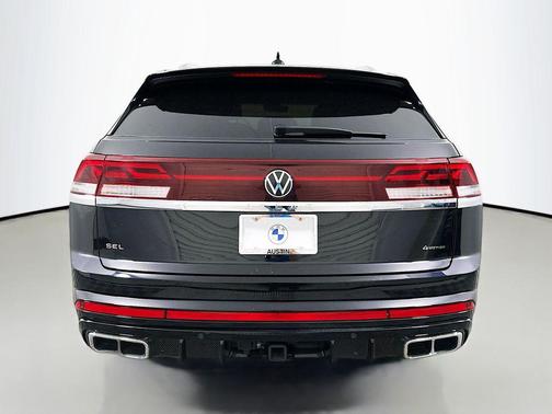 2025 Volkswagen Atlas Cross Sport 2.0T SEL Premium