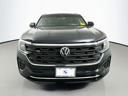 2025 Volkswagen Atlas Cross Sport 2.0T SEL Premium