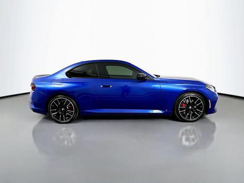 2025 BMW M240 i xDrive