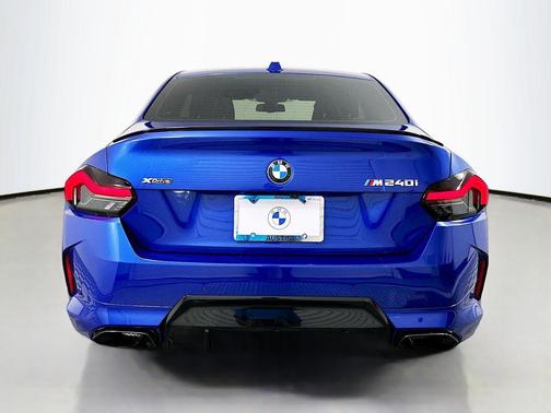 2025 BMW M240 i xDrive