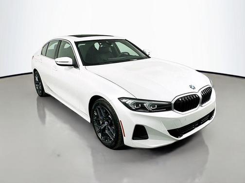 2025 BMW 330 330i Sedan