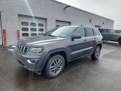 2020 Jeep Grand Cherokee Laredo E