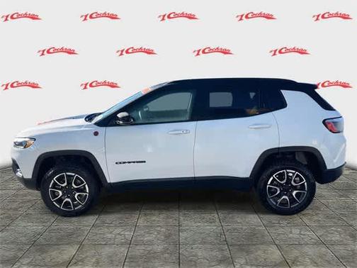 2024 Jeep Compass Trailhawk