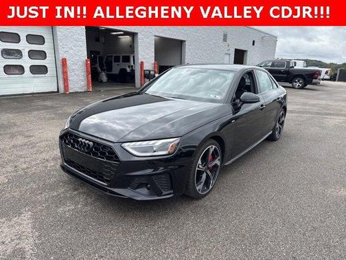 2025 Audi A4 45 S line quattro Premium