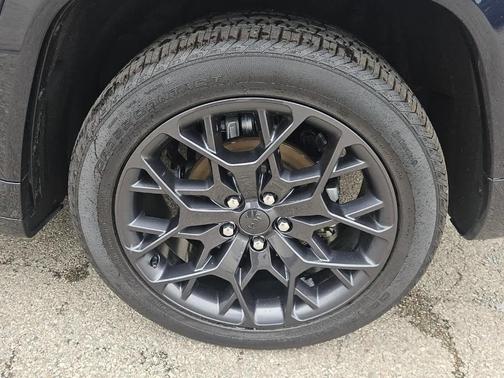 2024 Jeep Grand Cherokee Summit