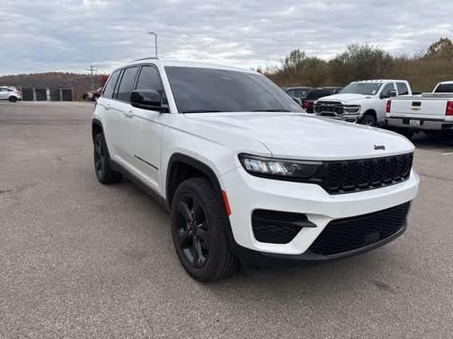 2023 Jeep Grand Cherokee Altitude