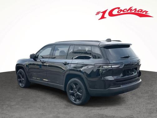 2023 Jeep Grand Cherokee L Laredo
