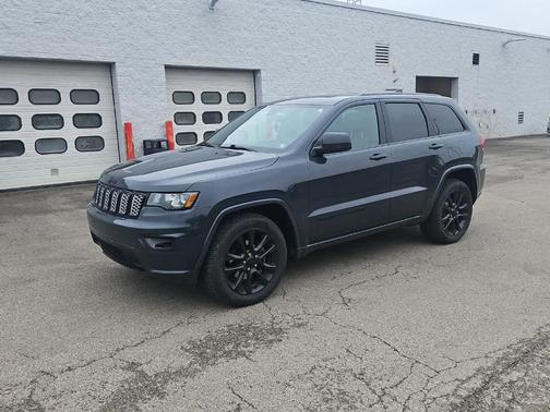 Rhino Clearcoat 2018 Jeep Grand Cherokee Altitude