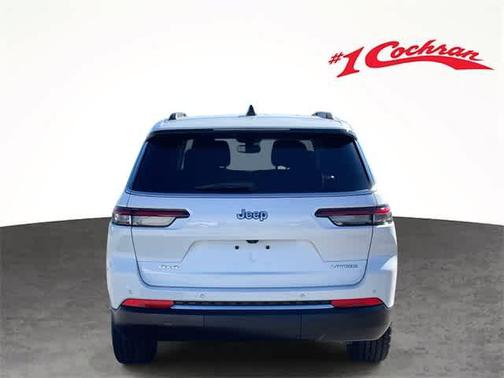 2023 Jeep Grand Cherokee L Laredo