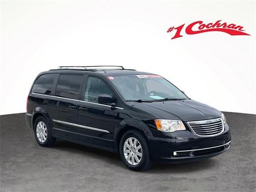 2015 Chrysler Town & Country Touring