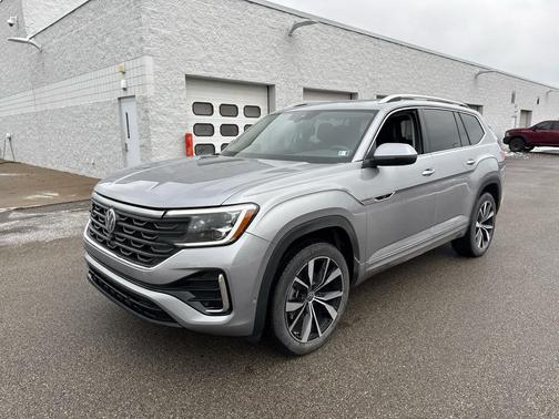 2025 Volkswagen Atlas 2.0T SEL Premium R-Line