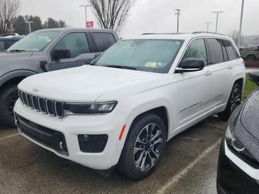 2022 Jeep Grand Cherokee Overland